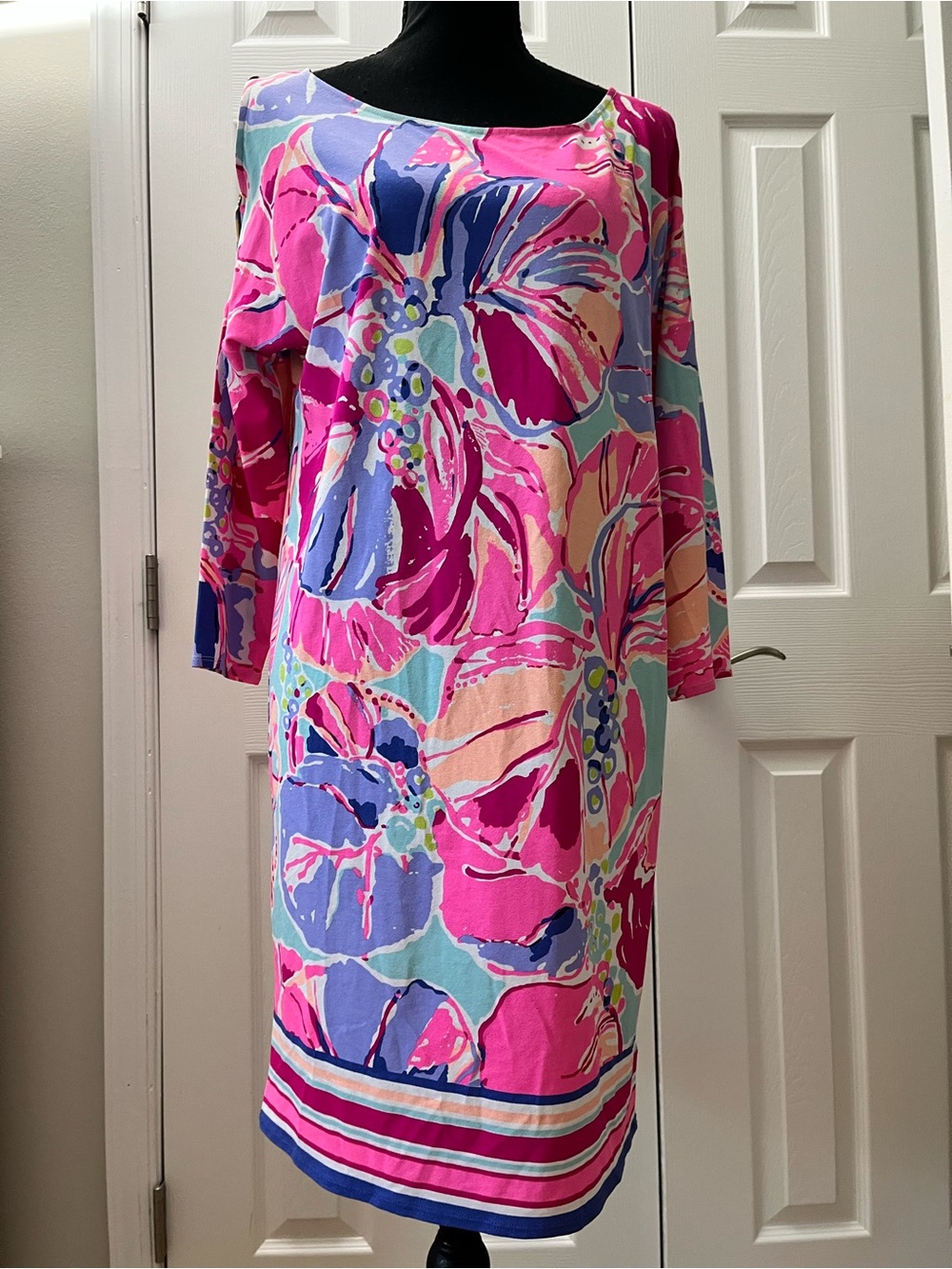 Lilly Pulitzer Floral Shift Dress Size Small